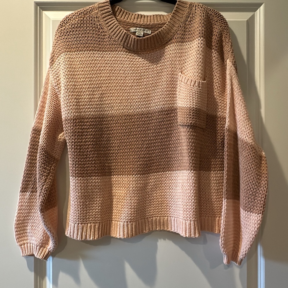 American Eagle Outfitters Pink and Tan Crew Neck Sweater